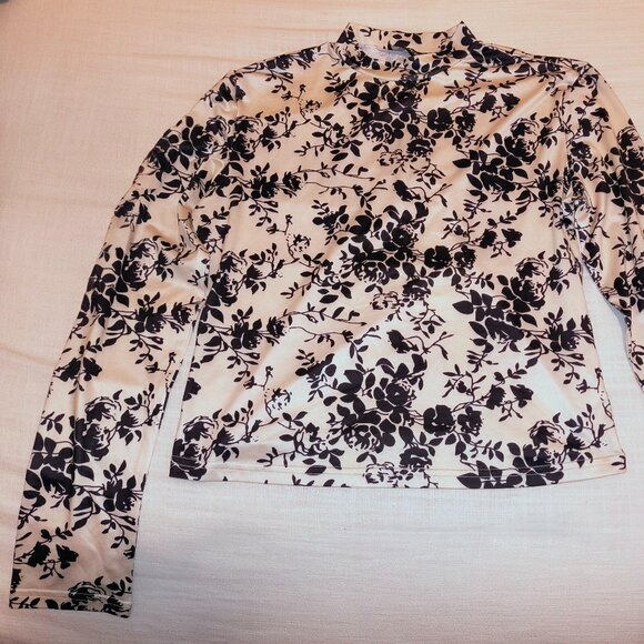 Cider Long Sleeve Rose Shirt - Picture 3 of 3